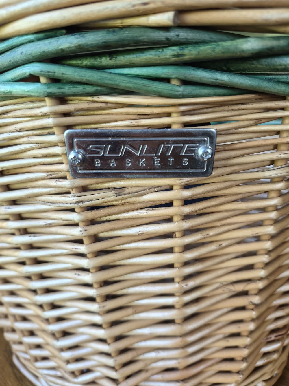 Sunlite Baskets Wicker Bike Basket with Green Trim